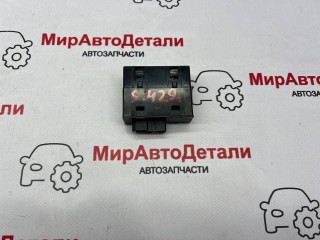 разъем AUX / USB, ориг. номер 13529867, Chevrolet TrailBlazer 3 поколение 2019-2023
