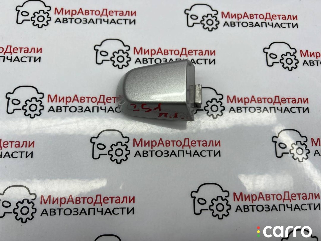 колпачок (заглушка) ручки двери передней левой Chevrolet Camaro 6 поколение [рестайлинг] 2019г. - фото №1