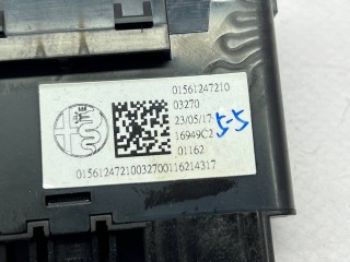 разъем AUX / USB, ориг. номер 01561247210, Alfa Romeo Stelvio 1 поколение 2016-2020