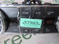 A2049003803 Блок управления климатической установкой Mercedes C W204 2011г. - фото №5