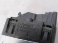A2049058202 Кнопка стеклоподъемника Mercedes C W204 2011г. - фото №3