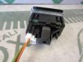 A2049058102 Кнопка стеклоподъемника Mercedes B W246 2012г. - фото №2