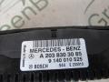 A2038303085 Блок управления климатической установкой Mercedes C W203 2005г. - фото №3