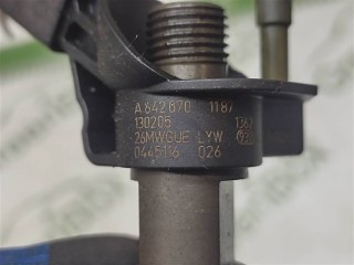 Форсунка топливная, ориг. номер A6420701187, 0445116026, Mercedes ML W166 2011-2015