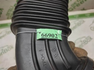 Патрубок воздушного фильтра, ориг. номер PZ119C676AB, Ford Escape 2023-2026