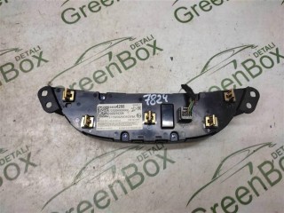 Блок управления климатической установкой, ориг. номер 84684288, Chevrolet Malibu 2018-2026