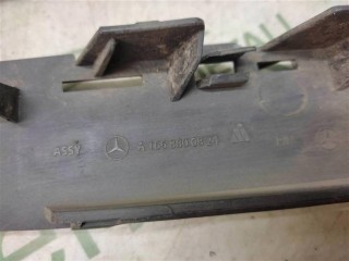 Решетка в бампер правая, ориг. номер A1668800824, Mercedes ML W166 2011-2015