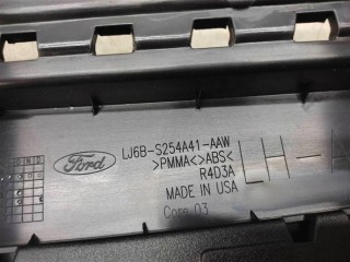 Молдинг стекла двери задней левой наружный, ориг. номер LJ6BS254A41AAW, Ford Escape 2023-2026