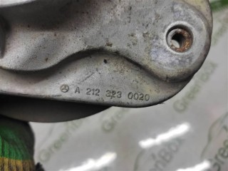 Опора переднего амортизатора, ориг. номер A2123230020, Mercedes E W212 2009-2013