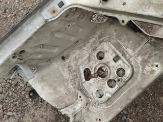 Передняя панель крепления облицовки (телевизор), Subaru Legacy (B12) 1998-2003