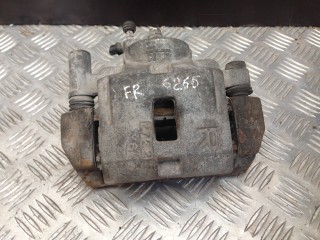 Суппорт передний правый Mazda Xedos-6 1992-2000