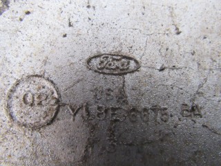 Поддон масляный двигателя, ориг. номер YL8E-6675-BA, Mazda Tribute 2000-2004