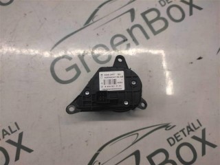 Кнопки руля, ориг. номер A2048210151, Mercedes C W204 2007-2011