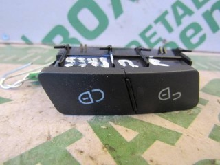 Кнопка центрального замка Mercedes E W212 2009-2013