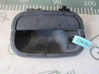 Ручка двери передней наружная левая, ориг. номер MB632701, Mitsubishi Space Wagon (N3,N4) 1991-1998