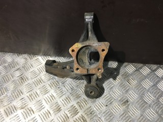 Кулак поворотный правый, ориг. номер 4231506100, Toyota Camry V40