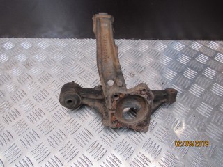 Цапфа задняя правая, ориг. номер 42313-06100, Toyota Camry V40