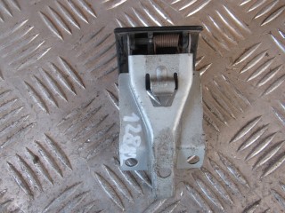 Кнопка открывания капота, Toyota Camry V40