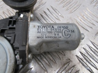 Моторчик стеклоподъемника, ориг. номер 85710-0K010, Toyota Camry V40