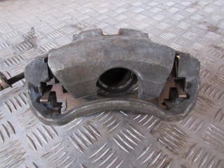 Суппорт передний правый, ориг. номер F016, Toyota Camry V40
