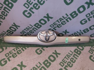 Накладка подсветки номера, ориг. номер 76801-06120-G, Toyota Camry V40