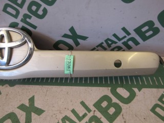 Накладка подсветки номера, ориг. номер 76801-06120-G, Toyota Camry V40