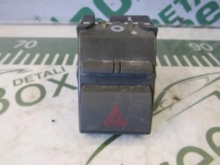 Кнопка аварийной сигнализации, ориг. номер 84332-06100-E0, Toyota Camry V40