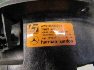 Динамик, ориг. номер A2518200202, Mercedes R W251
