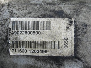 КПП механическая (МКПП), ориг. номер 711.620, A9022600500, Mercedes Sprinter W