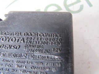 Блок управления центральным замком, ориг. номер 8974106020, Toyota Camry V40