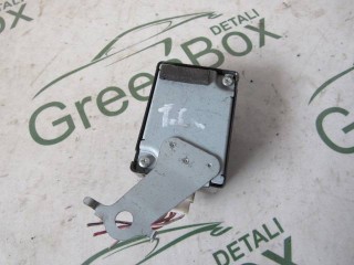 Блок управления центральным замком, ориг. номер 8974106020, Toyota Camry V40