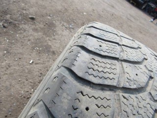 Шины к-кт, ориг. номер 23560R17, Mercedes R W251 2005-2007