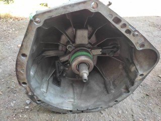 КПП механическая (МКПП), ориг. номер 711.620, A9022600500, Mercedes Sprinter W