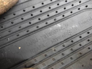 Коврики к-кт, ориг. номер LJ6J7813087AAW, LJ6J7813086ABW, Ford Escape IV 2019-2022