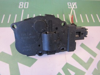 Моторчик заслонки печки, ориг. номер EFB330, Mercedes S W221 2005-2009