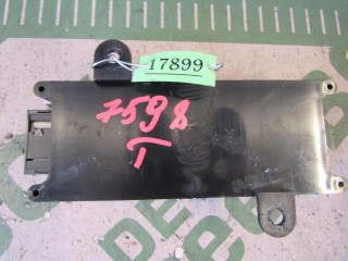 Усилитель антенны, ориг. номер A2518201389, Mercedes R W251 2005-2007