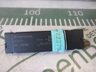 Усилитель антенны, ориг. номер A1668201089, Mercedes S W222 2013-2017