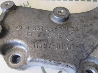 Кронштейн, ориг. номер A6510940039, Mercedes SLK R172 2011-2016