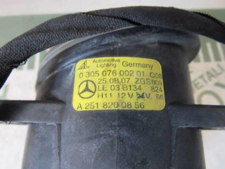 Фара противотуманная правая, ориг. номер A2518200856, Mercedes S W221 2005-2009