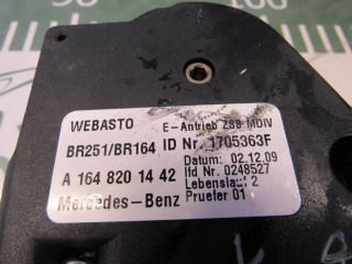 Двигатель электролюка, ориг. номер A1648201442, Mercedes R W251