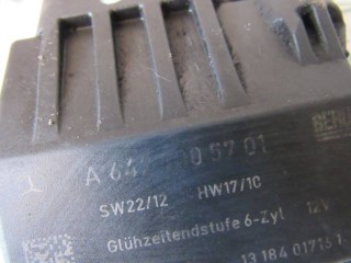 Блок управления свечами накала, ориг. номер A6429005701, Mercedes S W222