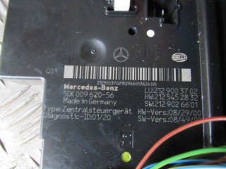 Блок предохранителей, ориг. номер A2129003702, Mercedes E W212 2009-2013