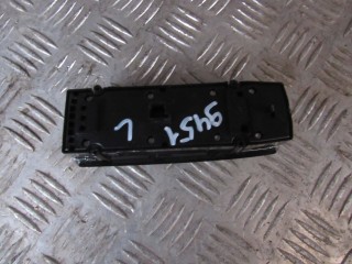 Блок управления стеклоподъемниками, ориг. номер A2128208210, Mercedes C W204 2007-2011