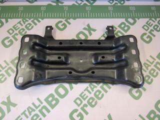 Балка под КПП, ориг. номер A2042400002, Mercedes E C207 2009-2013