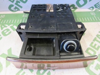 Пепельница передняя, ориг. номер A1648100130, Mercedes ML W164 2005-2008