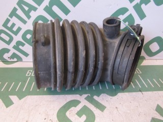 Патрубок воздушного фильтра, ориг. номер AJ341303X, Ford Maverick 2000-2004