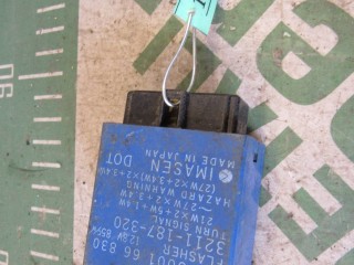 Реле поворотов, ориг. номер 3211-187-320, Mazda 626 (GF) 1997-1999