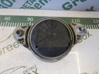 Подушка крепления двигателя, ориг. номер A2042403517, Mercedes E C207 2009-2013