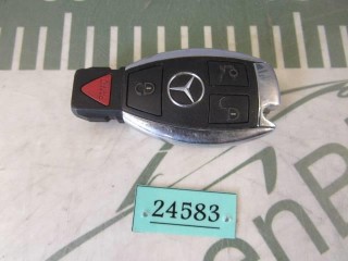 Ключ, Mercedes R W251 2010-2017
