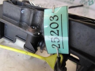 Активатор замка крышки топливного бака, ориг. номер A2518200197, Mercedes CLS W219 2004-2008